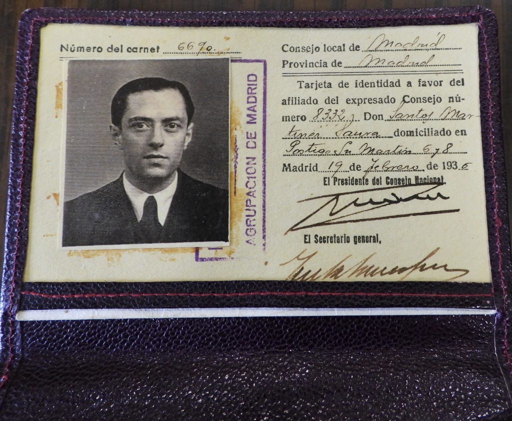 Carnet de Izquierda Republicana firmado por Manuel Azaña,