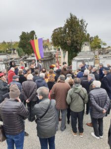 homenaje-a-Manuel-Azana-en-el-cementerio-de-Montauban-organizado-por-la-Association-Presence-de-Manuel-Azana-3