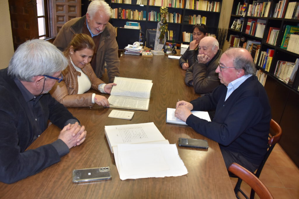 Visita de la alcaldesa a nuestra asociación