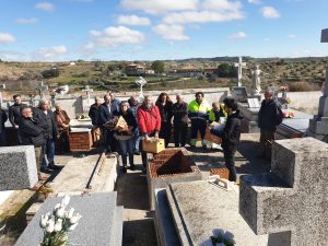 cementerio acto de homenaje y reparación a los familiares de Agustín Felipe Labrado Bolonio y Timoteo Higuera Ocaña