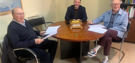 Firma convenio AMA, UNED y Colectivo Arrabal